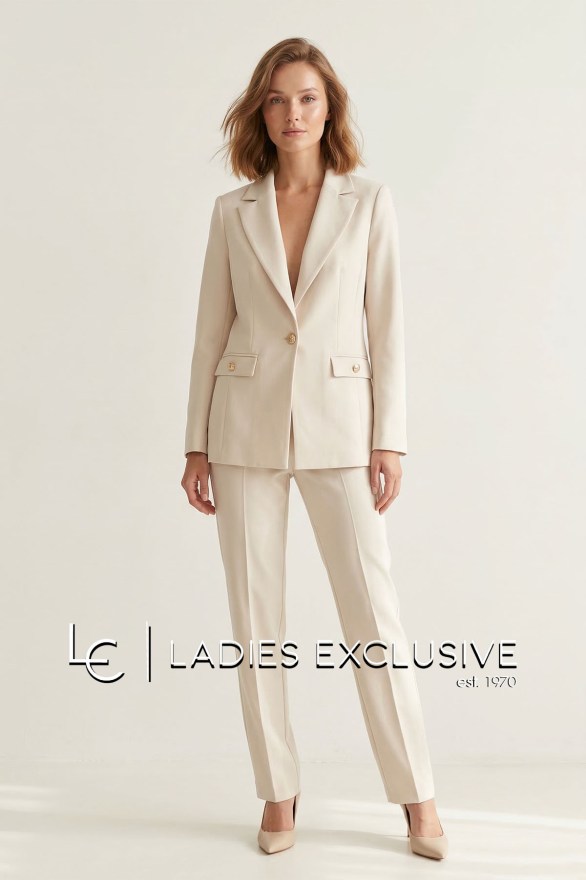 ESTEL Παντελόνι κρεπ αστραγάλου