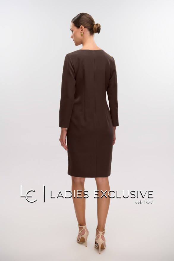 FIBES Φόρεμα κρεπ σε ίσια γραμμή