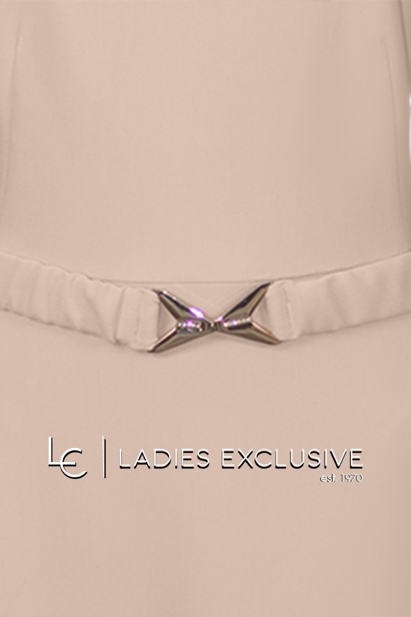 BELLA P. Φόρεμα κρεπ σε γραμμή A