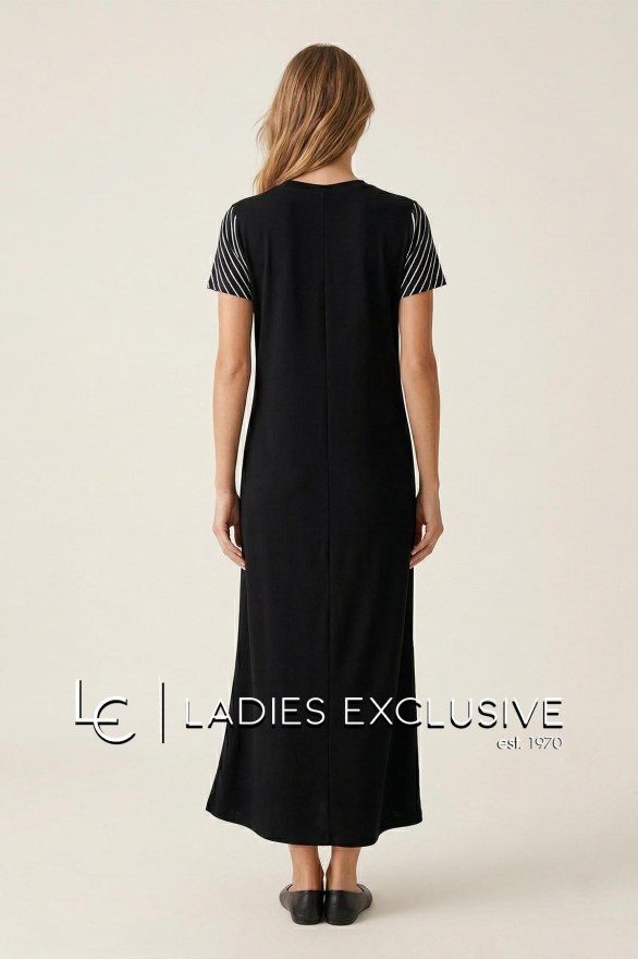 NICOLA Φόρεμα κοντομάνικο με v