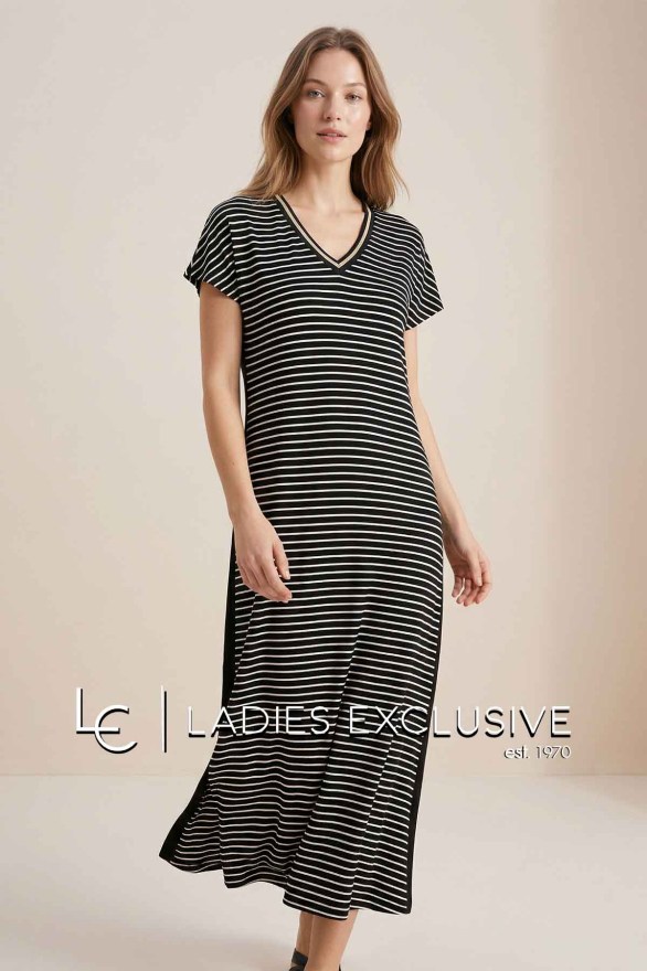 NICOLA Φόρεμα κοντομάνικο με v