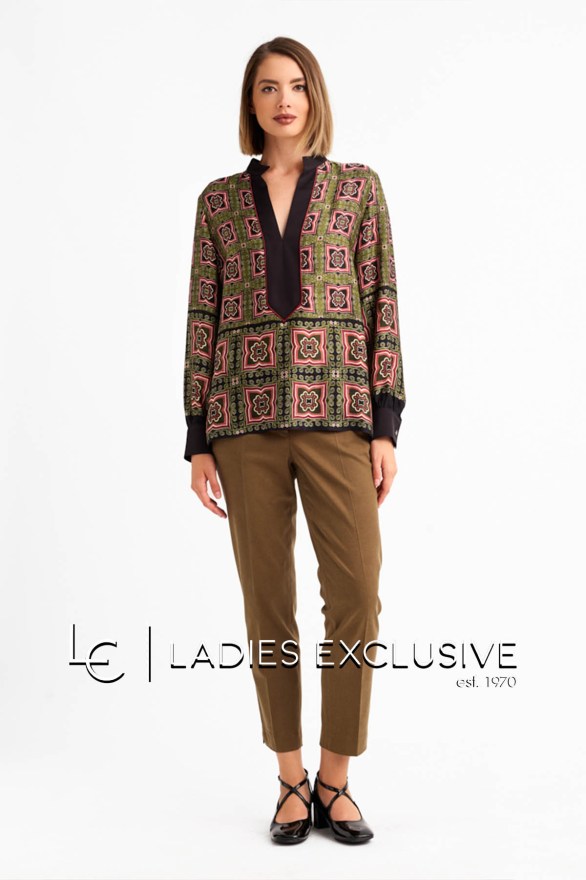 BELLA P. Μπλούζα ρηχτή