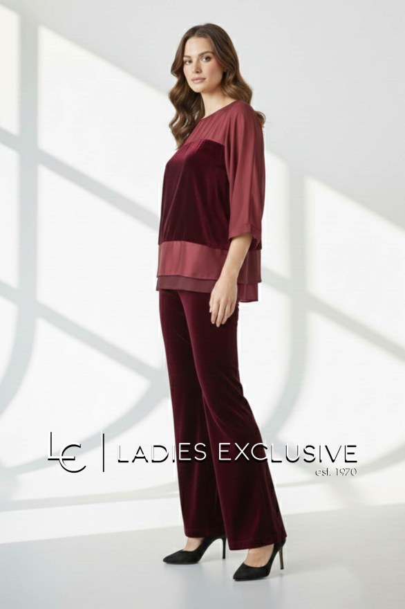 BELLA P. Μπλούζα βελούδινη με διαφάνειες